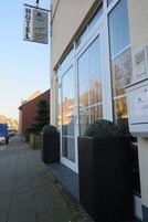 Fachada de la propiedad