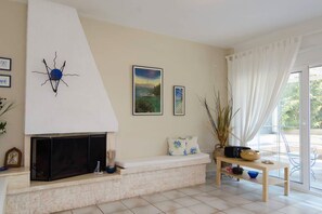 Villa | Living area | Flat-screen TV - Amazing Villa with a large yard (Nea Propontida)
