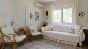 Villa | Living room | Flat-screen TV - Amazing Villa with a large yard (Nea Propontida)