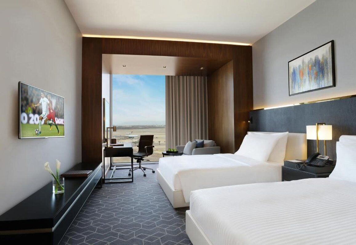 Egyptian cotton sheets, premium bedding, minibar, in-room safe