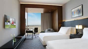 Egyptian cotton sheets, premium bedding, minibar, in-room safe