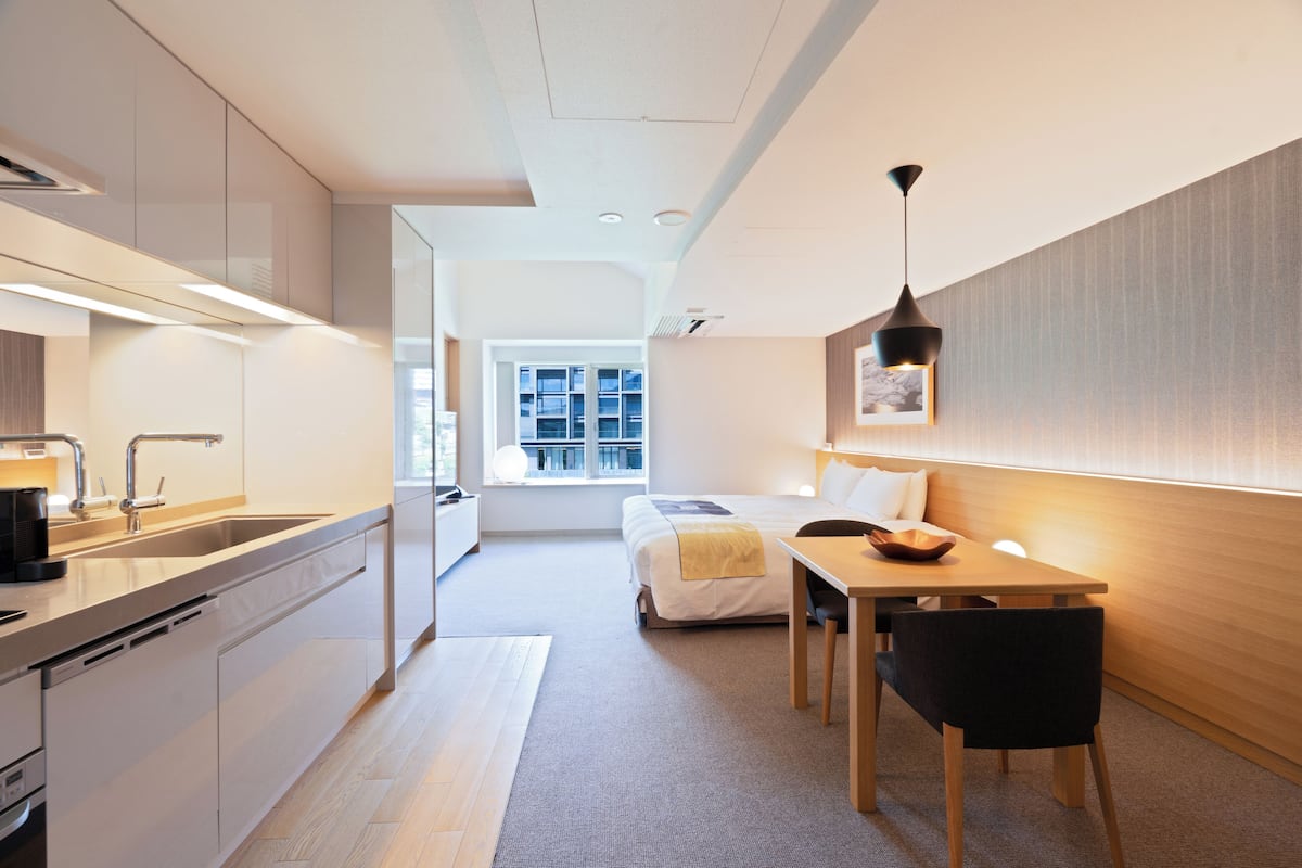 1 habitación y ropa de cama de alta calidad