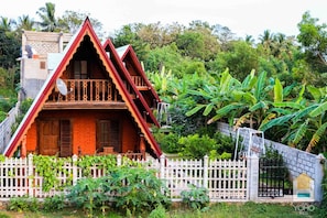 Exterior - Yoho D Family Resort (Anuradhapura)