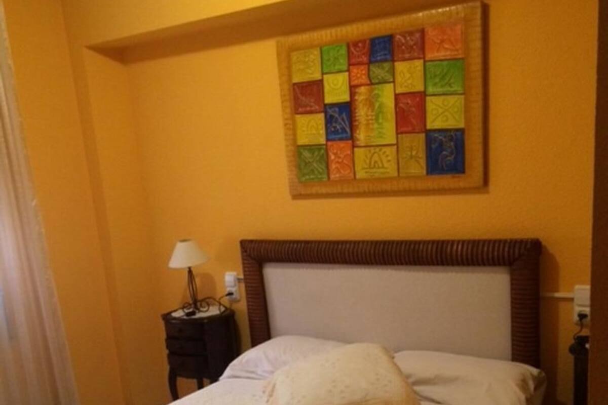 Triple Room | WiFi (free), bed sheets