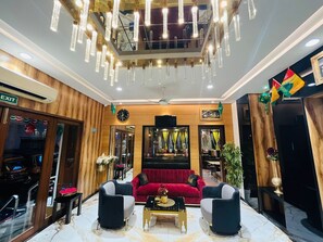 Reception - Hotel Madni Royale (Ajmer)