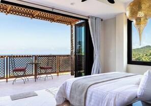 Exclusive Villa, 4 Bedrooms | 2 bedrooms, in-room safe, individually decorated, individually furnished