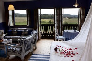 Superior Suite (Junior Suite Superior Mar) - Hotel Rural La Llosa de Fombona (Gozon)