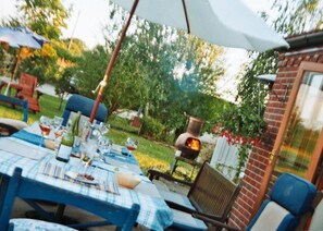 BBQ/picnic area - The Paddock at Peacock Farm (Nottingham)