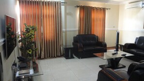 Suite – president | Oppholdsrom | Flatskjerm-TV