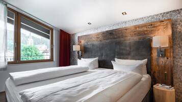 Panorama chalet | Luxe beddengoed, een kluis op de kamer, individueel gedecoreerd