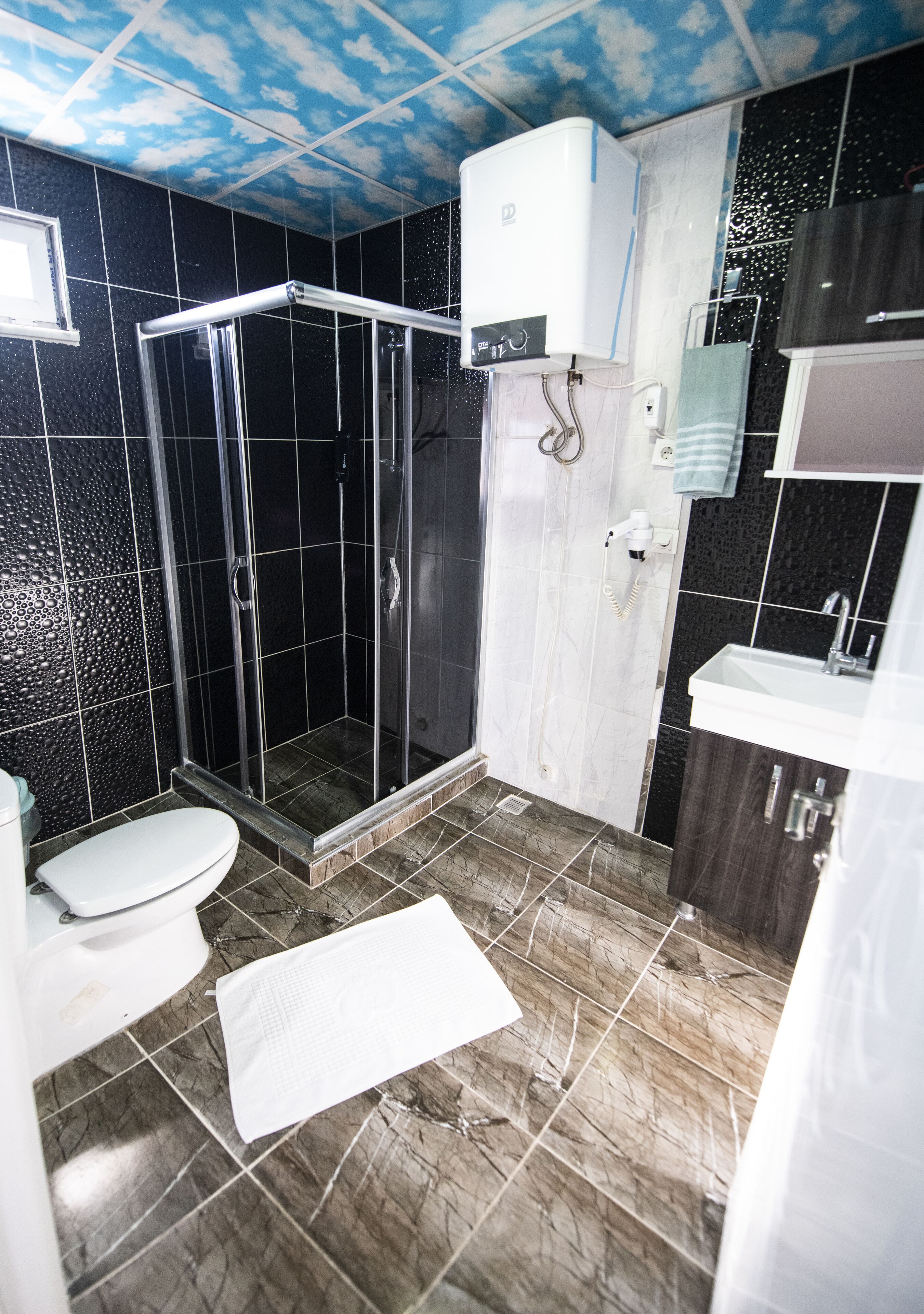 Dusche im Bad