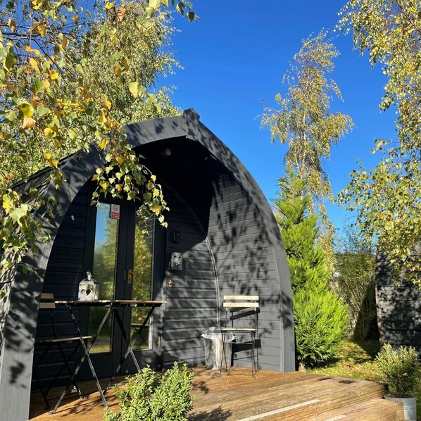 Exterior - The Little Hide - Adult Only Camping Pods (York)