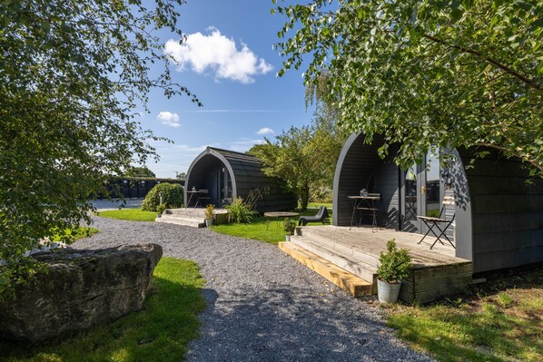 Room, Shared Bathroom (Dog Pod) | Exterior - The Little Hide - Adult Only Camping Pods (York)