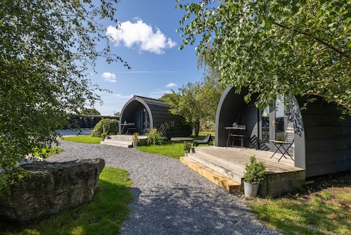 The Little Hide - Adult Only Camping Pods