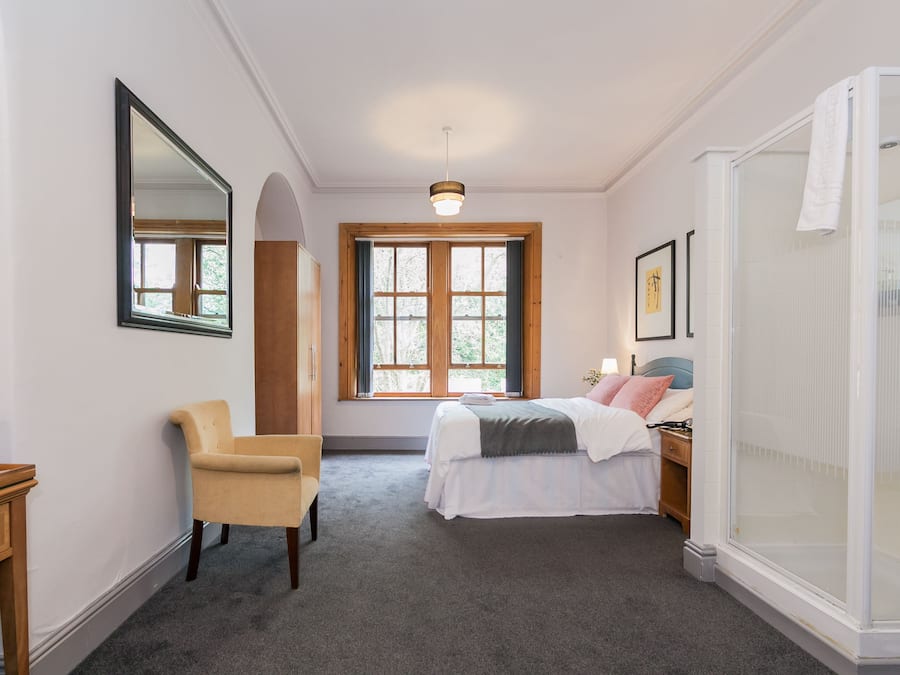 Deluxe Double Room, 1 Double Bed, Shared Bathroom | Desk, laptop workspace, iron/ironing board, free WiFi