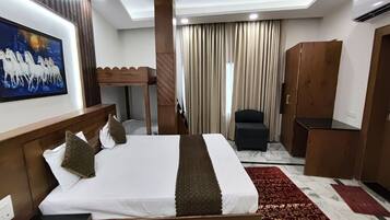 Family Suite | Premium bedding