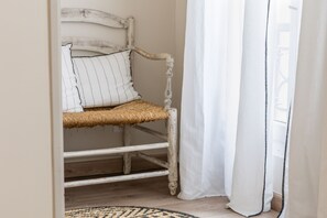 Room - La Demoiselle (Avignon)