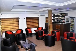 Bar (on property) - NEW POINT HOTEL AND SUITES (Uyo)