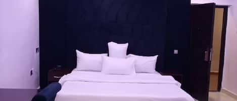 Chambre Classique, vue parc