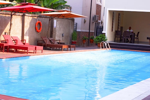 Fresh Spring Hotels & Towers