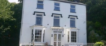 Byrdir House