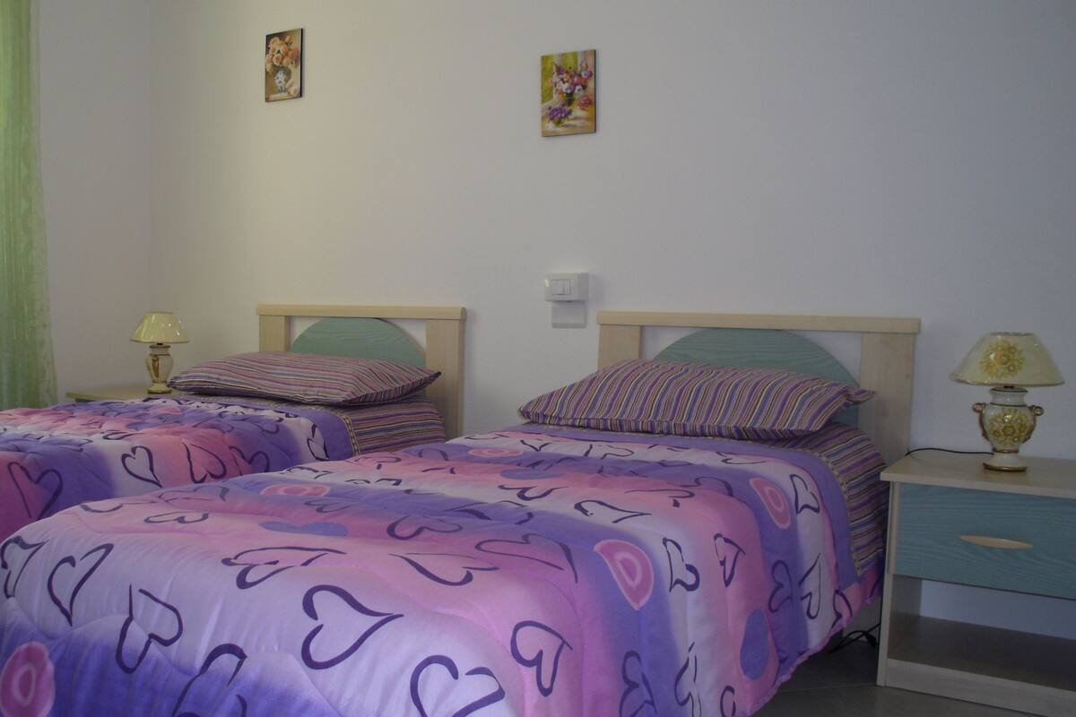 Chambre double ou avec lits jumeaux | Minibar, bureau, rideaux d’obscurcissement, système d’insonorisation