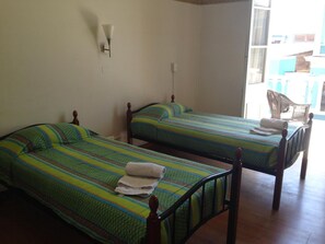 Iron/ironing board, rollaway beds, free WiFi - Gran Casona Hostal (Iquique)