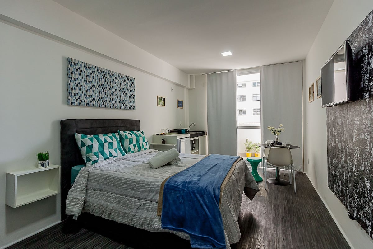 Wifi gratis y ropa de cama