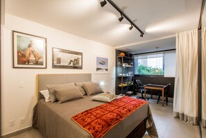 Wifi gratis y ropa de cama