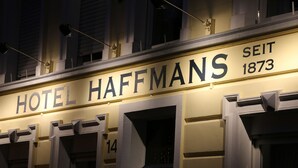 The exterior of Hotel Haffmans with the name and year 1873 visible. - Hotel Garni Haffmans (Grefrath)
