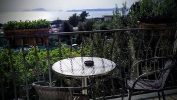 Triple Room, Balcony, Sea View | Balcony