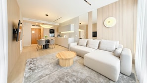 Apartamento (B 408) | Área de estar | TV de tela plana