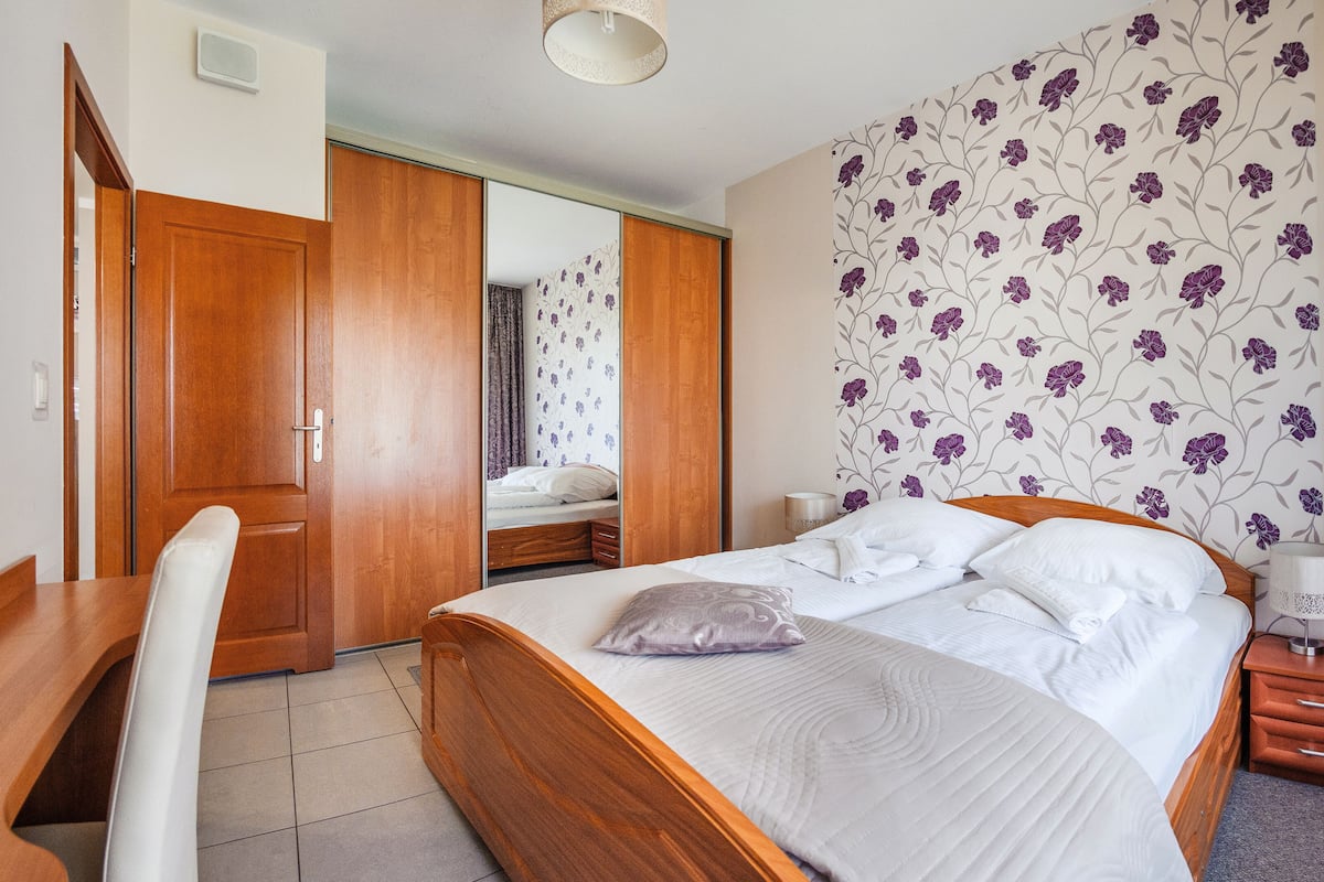 A 10 Olympic Park, ul. Wschodnia 18 | 1 camera, con stile personalizzato, con arredamento individuale