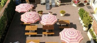 Auberge Riva Bella - Hostel