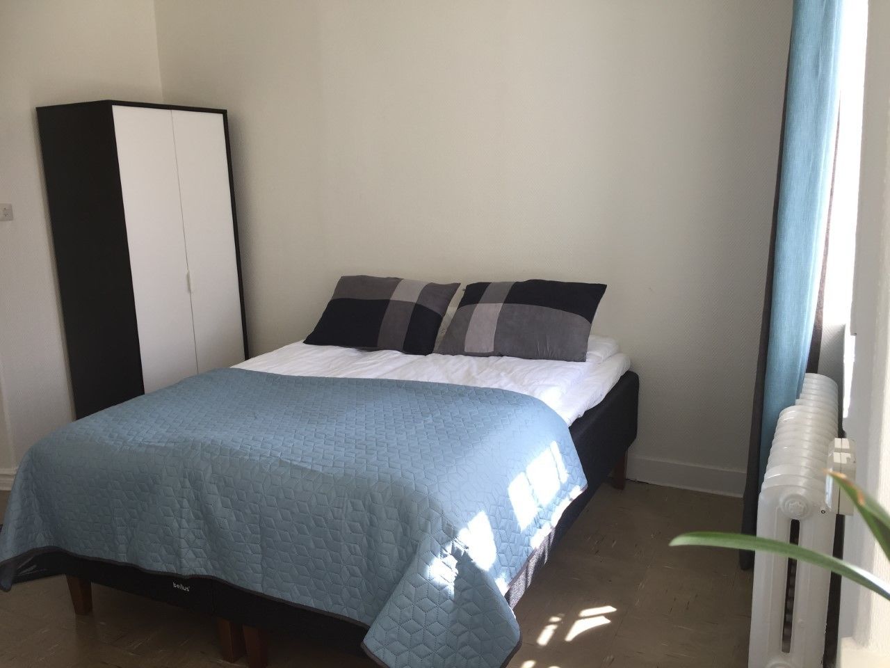 Double Room, Private Bathroom, Courtyard View | Desk, rollaway beds, free WiFi, bed sheets