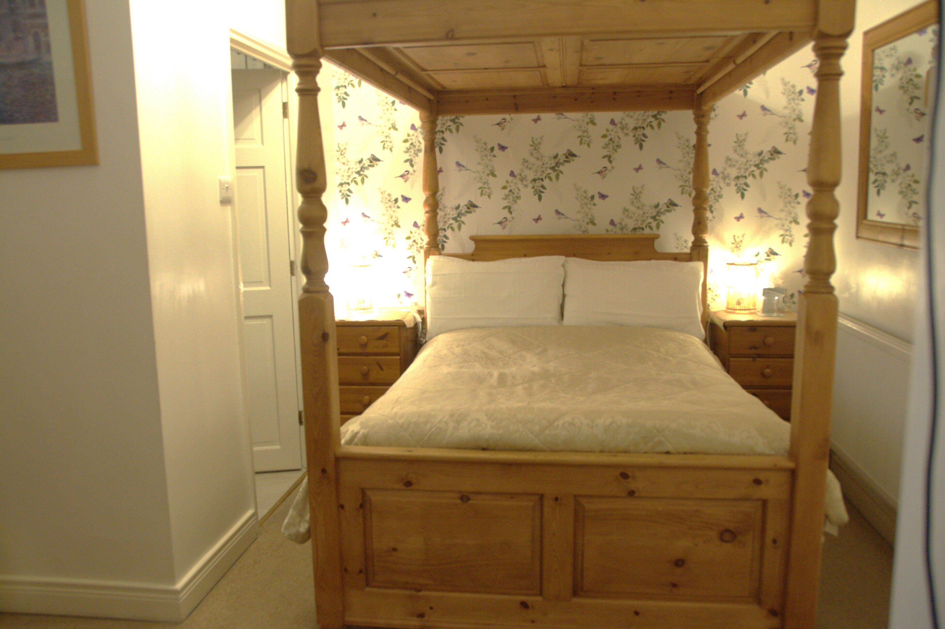 デラックス ダブルルーム | 1 室のベッドルーム、客室ごとに異なる装飾、客室ごとに異なるインテリア、デスク