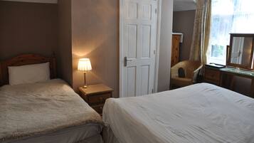 Family Room (2 Adults + 2 Children) | 1 bedroom, individually decorated, individually furnished, desk