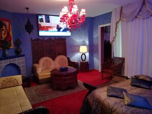 Individually decorated, individually furnished, soundproofing