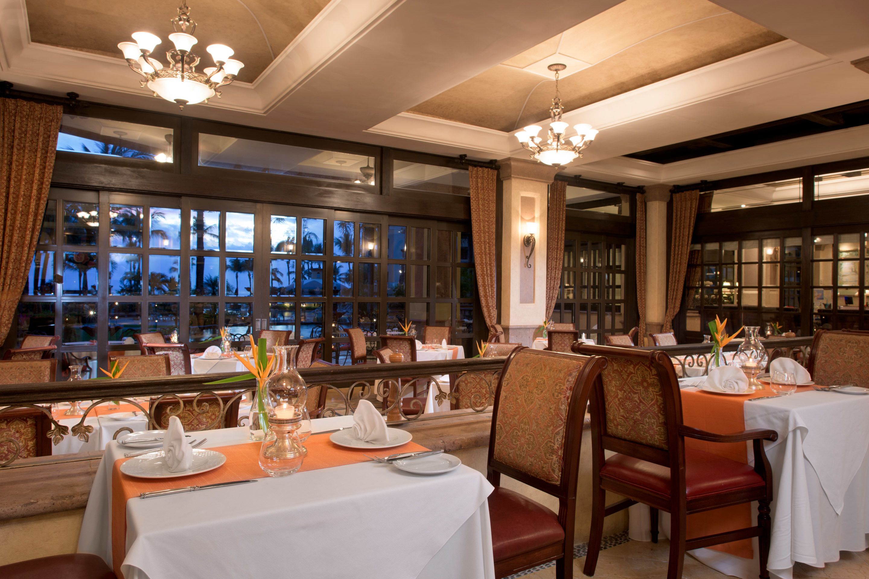 4 restaurants, breakfast, lunch, dinner served; international cuisine