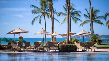 2 outdoor pools, pool umbrellas, sun loungers