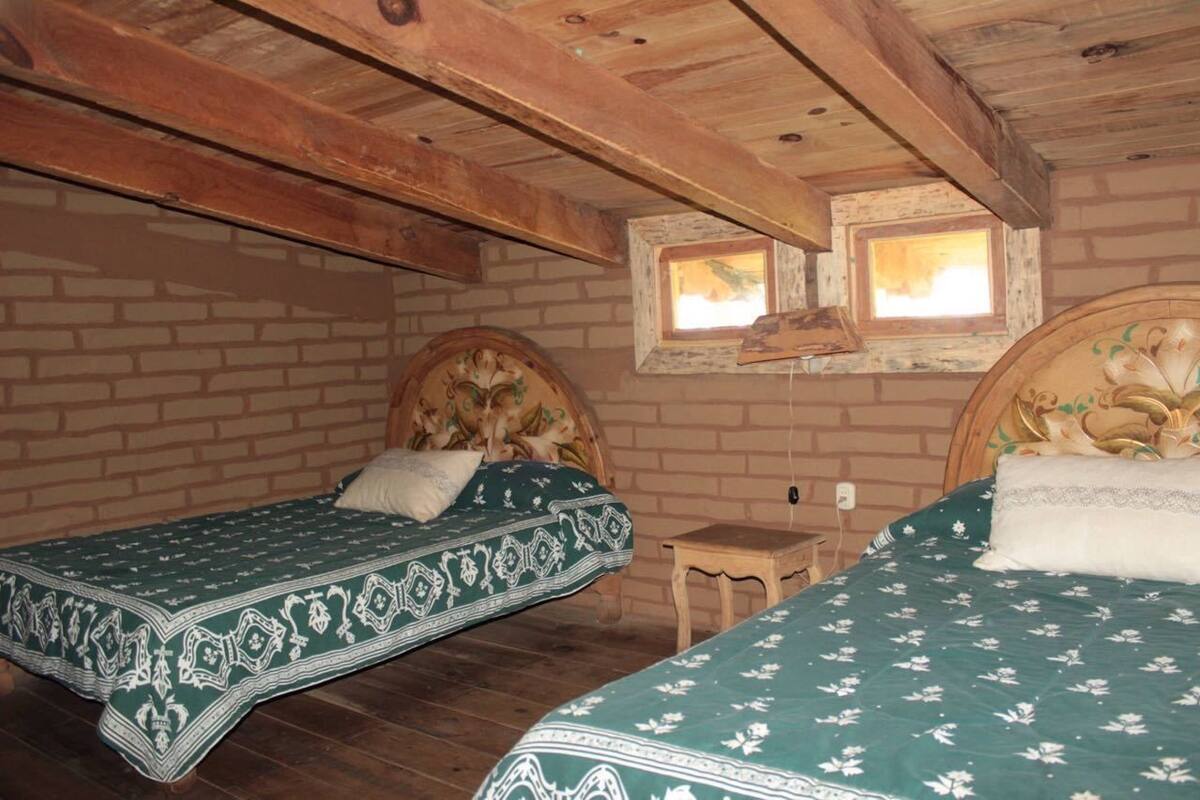 Chalet rustique | Fer et planche à repasser, accès au Wi-Fi (inclus)