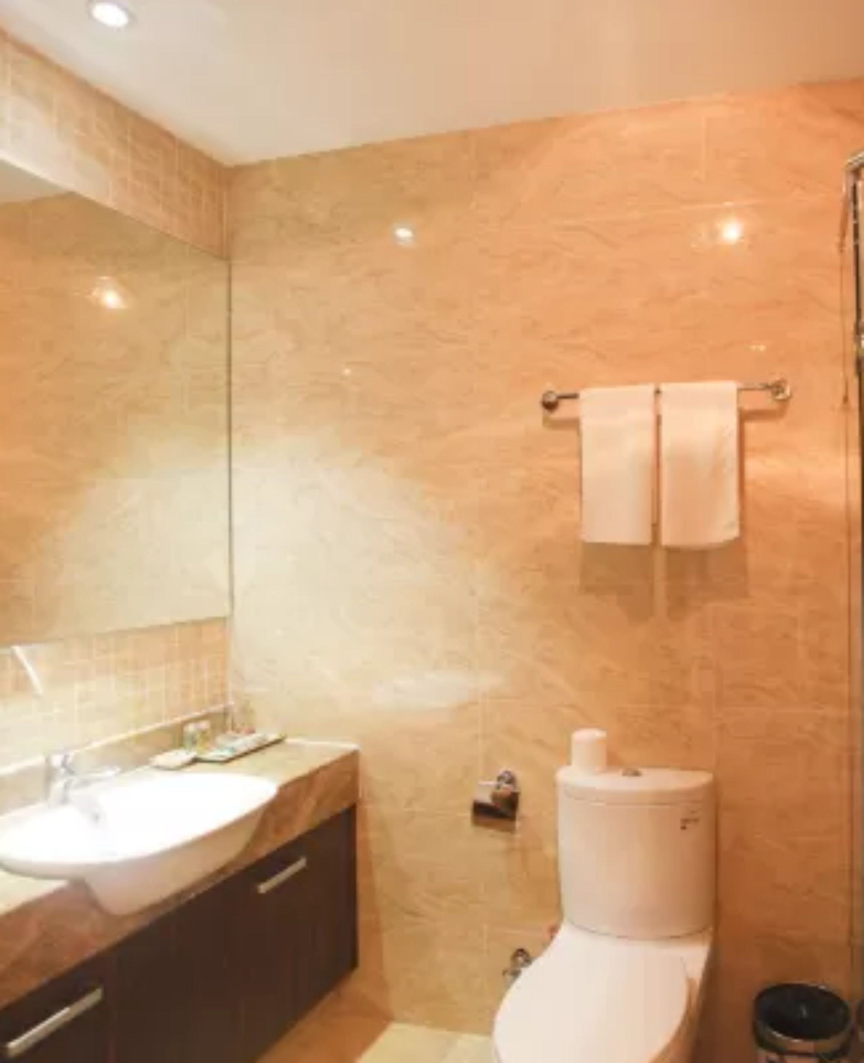 boutique double room | bathroom | shower, rainfall showerhead, free toiletries, hair dryer