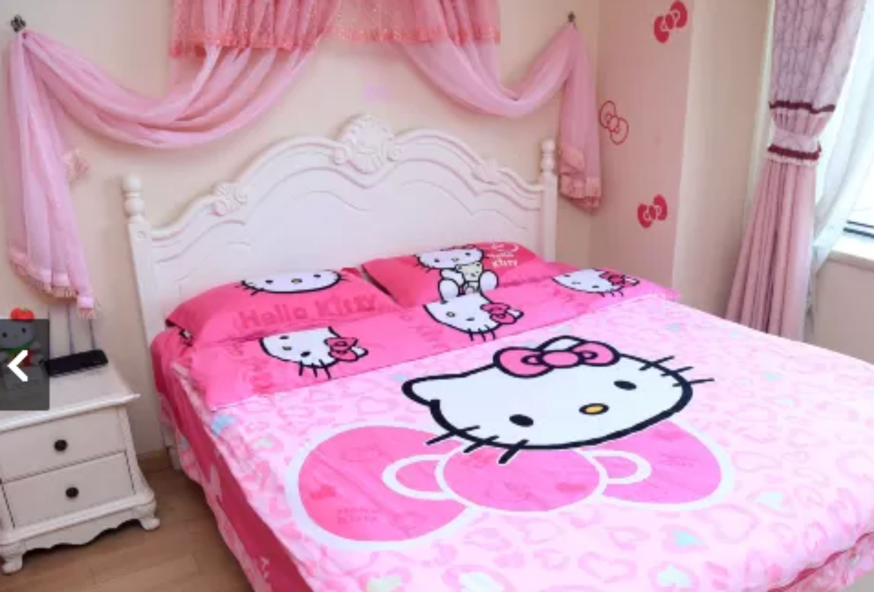 desk, blackout curtains, free wifi