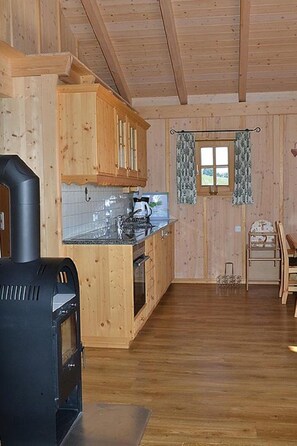 아파트, 테라스 (Maiglökchen) | 전용 주방 | 냉장고, 오븐, 쿡탑, 식기 세척기