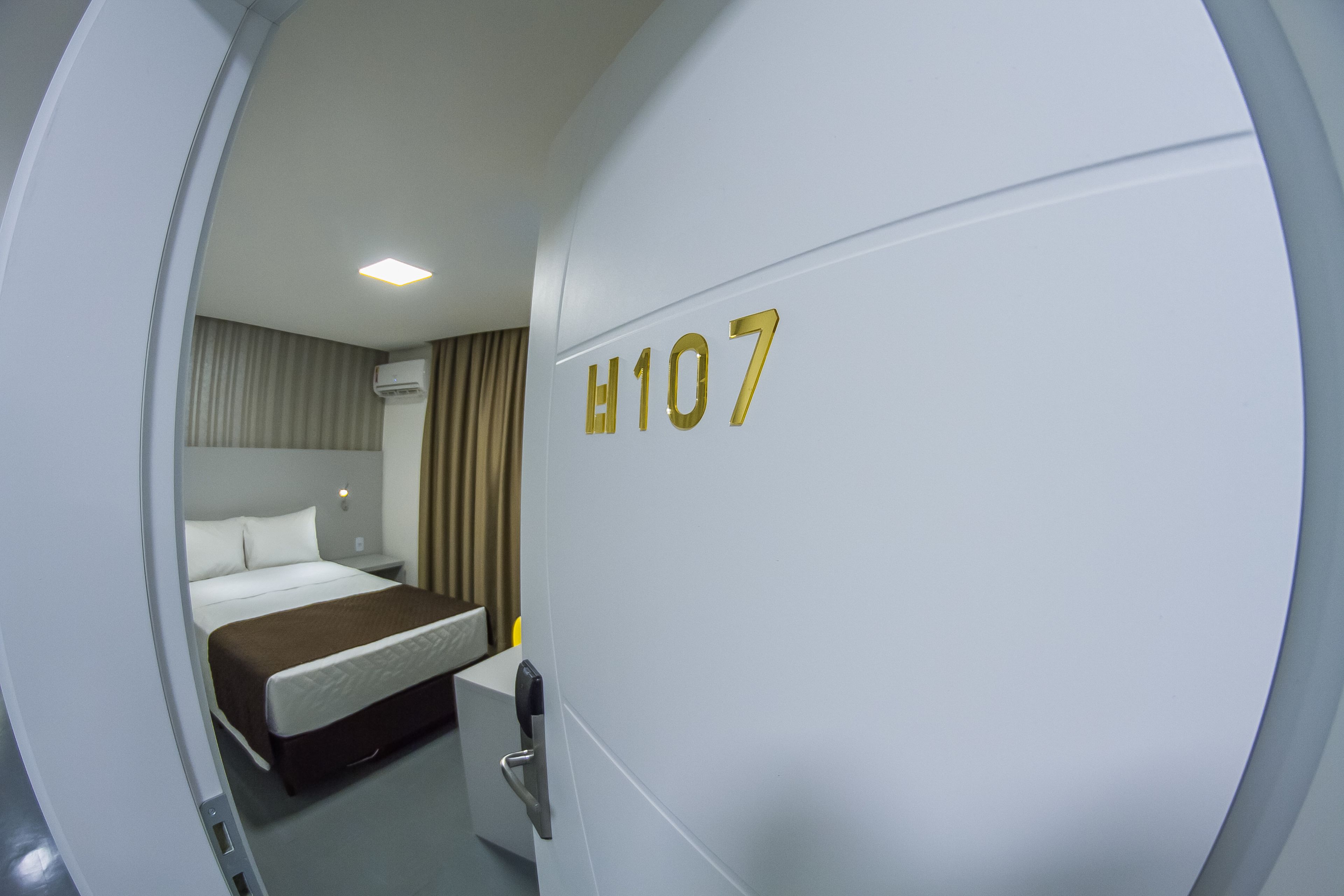 standard double room single use, 1 bedroom | 1 bedroom, minibar, desk, blackout curtains