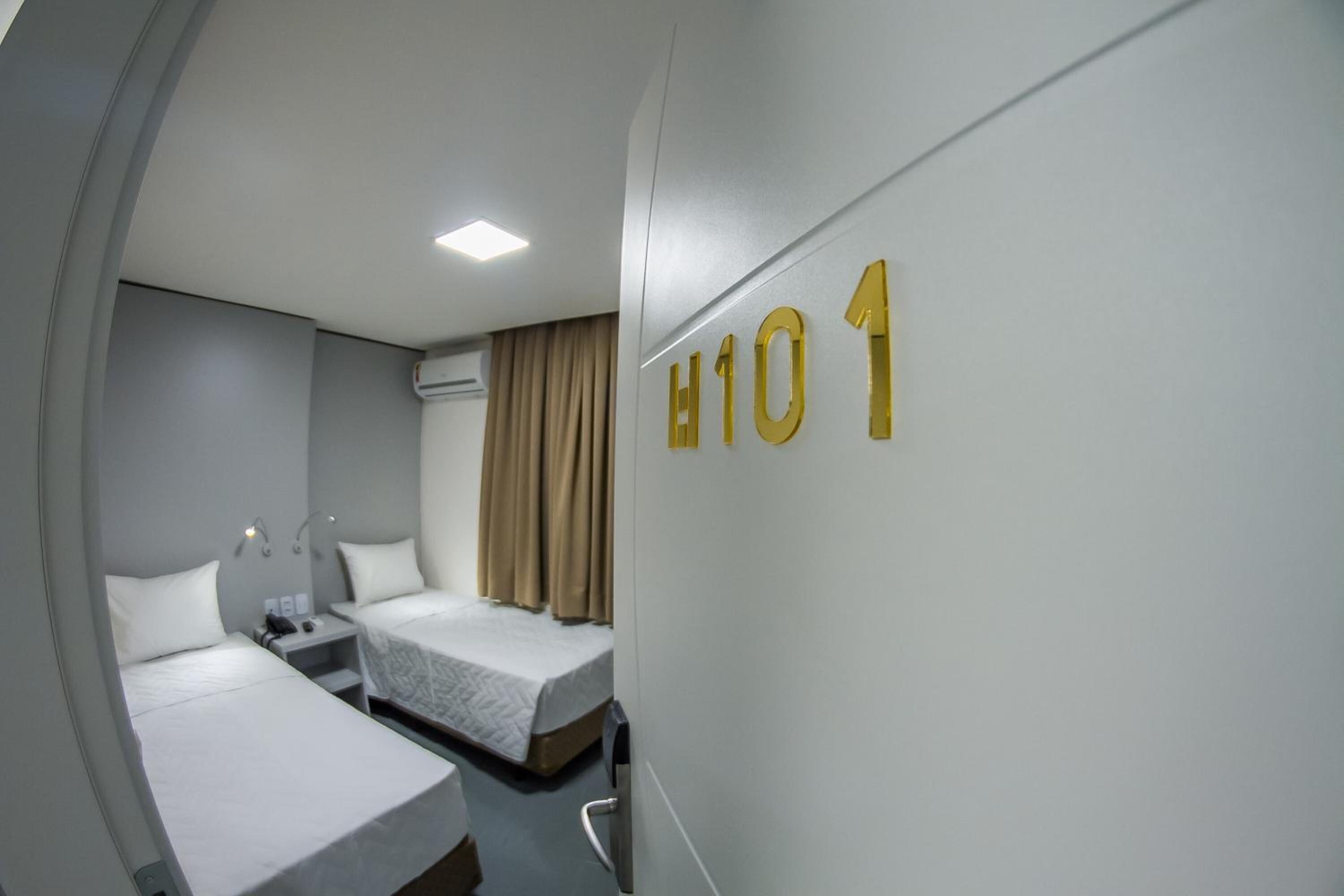 1 bedroom, minibar, desk, blackout curtains