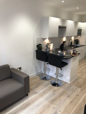 Private kitchen - Central Reading Apartment (Reading)