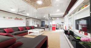 Villa Confort, 3 chambres | Coin séjour