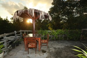 Télévision à écran plat