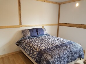 Panoramic Chalet, Multiple Beds, River View, Overwater